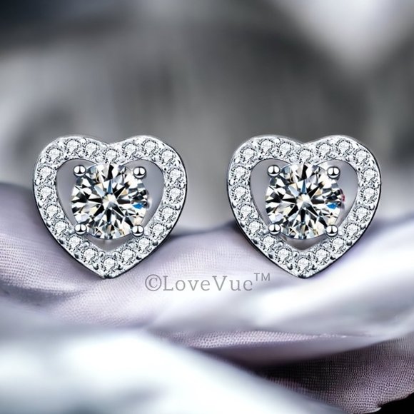 Certified 1ct. t.w. Diamond Heart Frame Halo Stud Earrings VVS1 GRA Certified - Picture 7 of 16